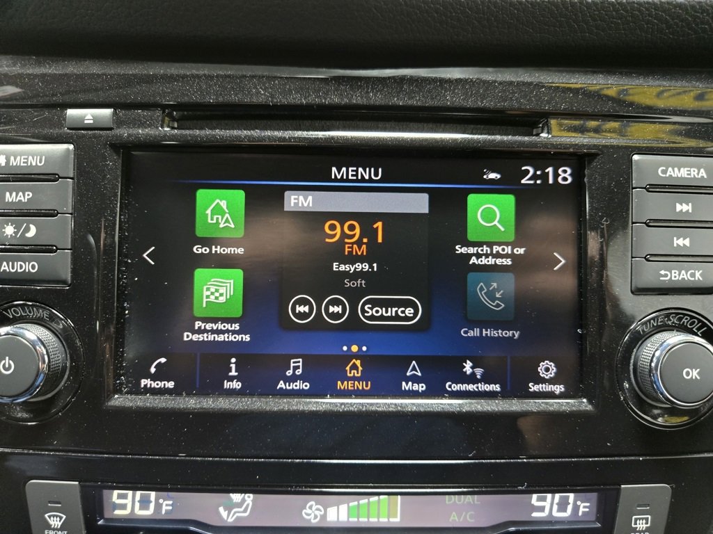 Used 2020 Nissan Rogue SL image 22