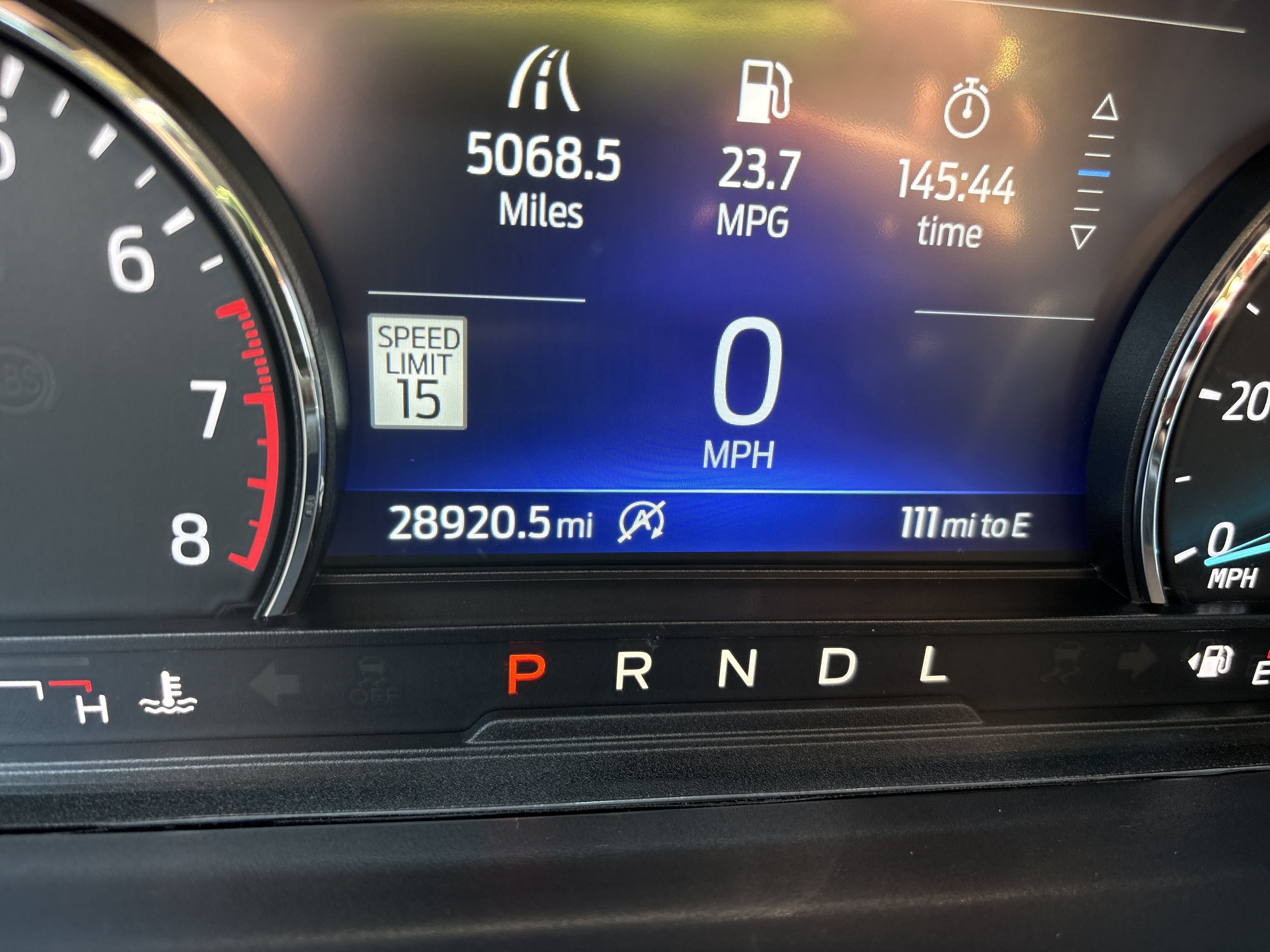 Used 2024 Ford Explorer XLT w/ Equipment Group 202A AWD/4WD image 14