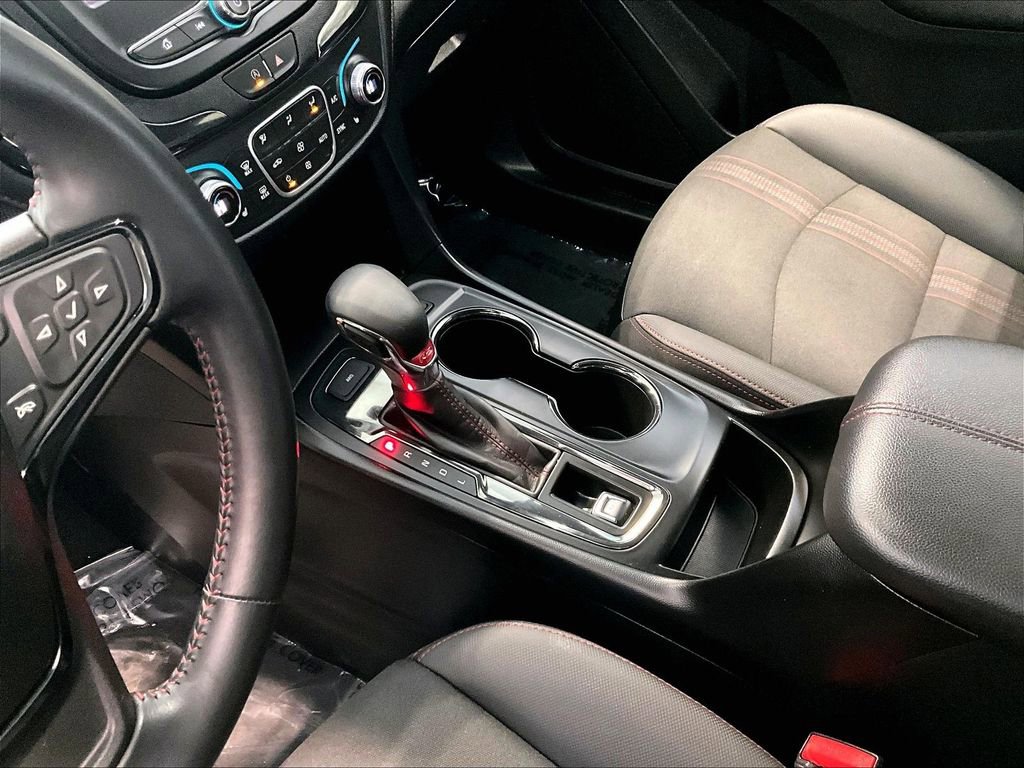 Used 2022 Chevrolet Equinox RS image 15