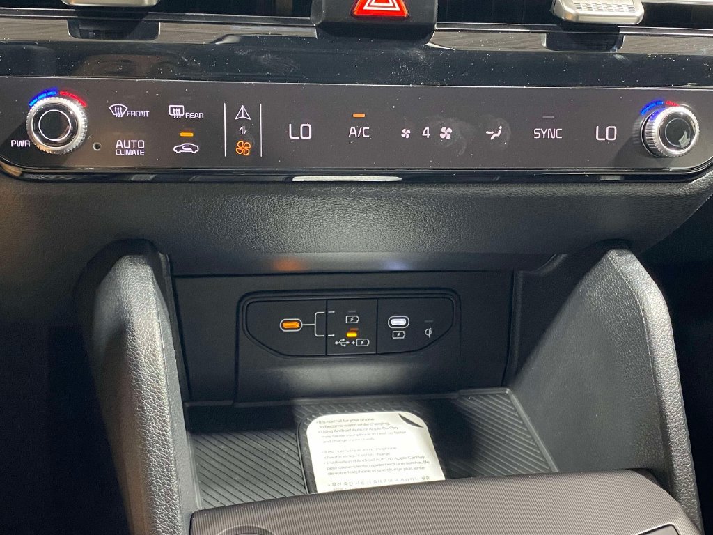 New 2026 Kia Sportage EX FWD image 30