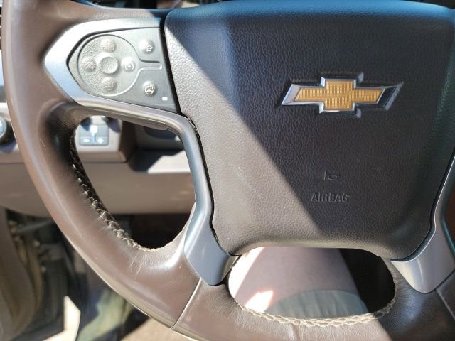 Used 2015 Chevrolet Suburban LTZ image 22