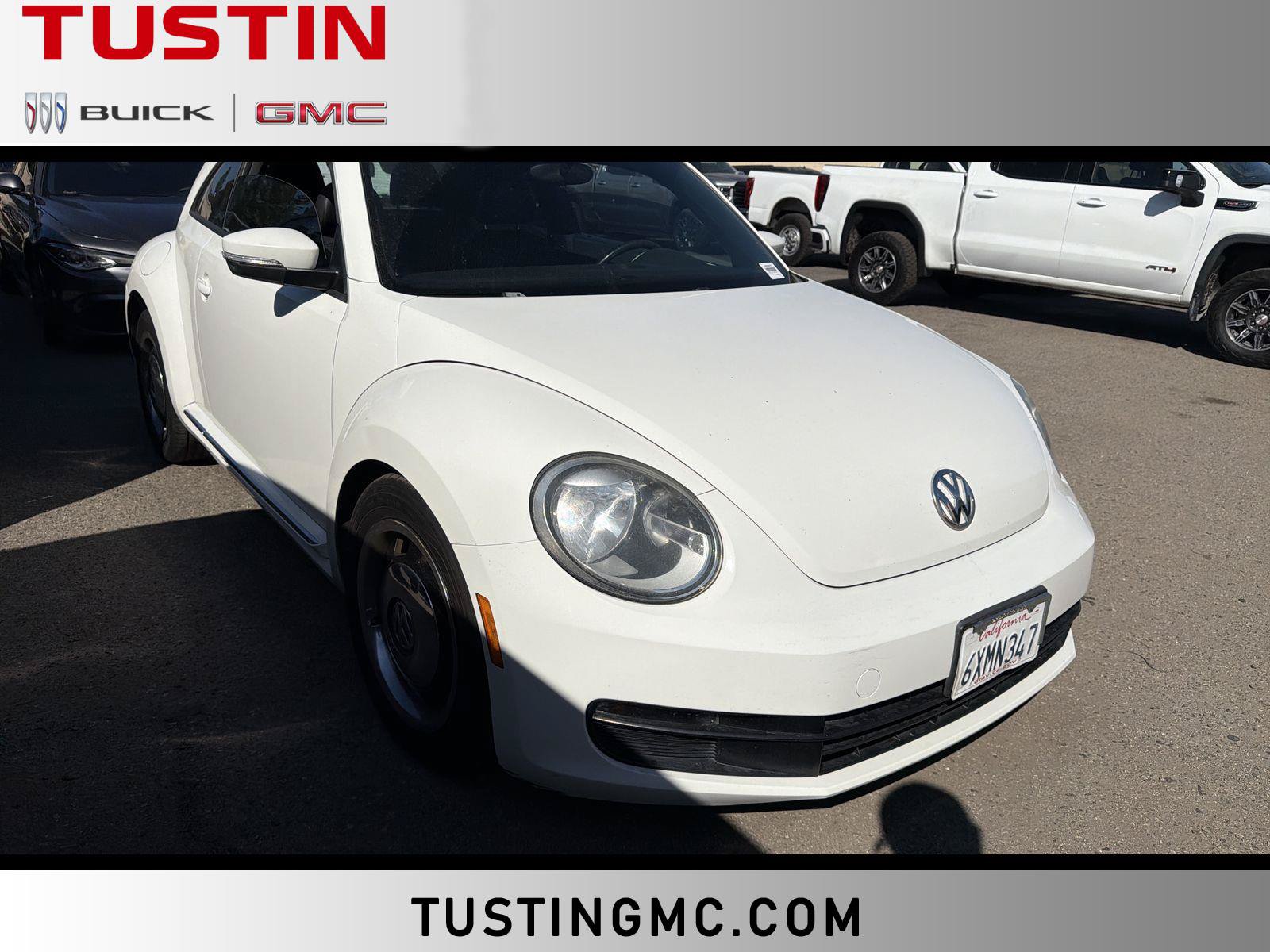 Used 2012 Volkswagen Beetle 2.5 FWD image 1