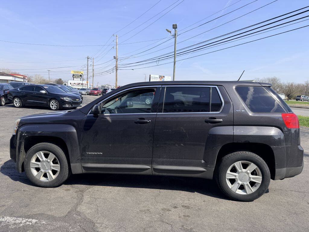 Used 2013 GMC Terrain SLE FWD image 3