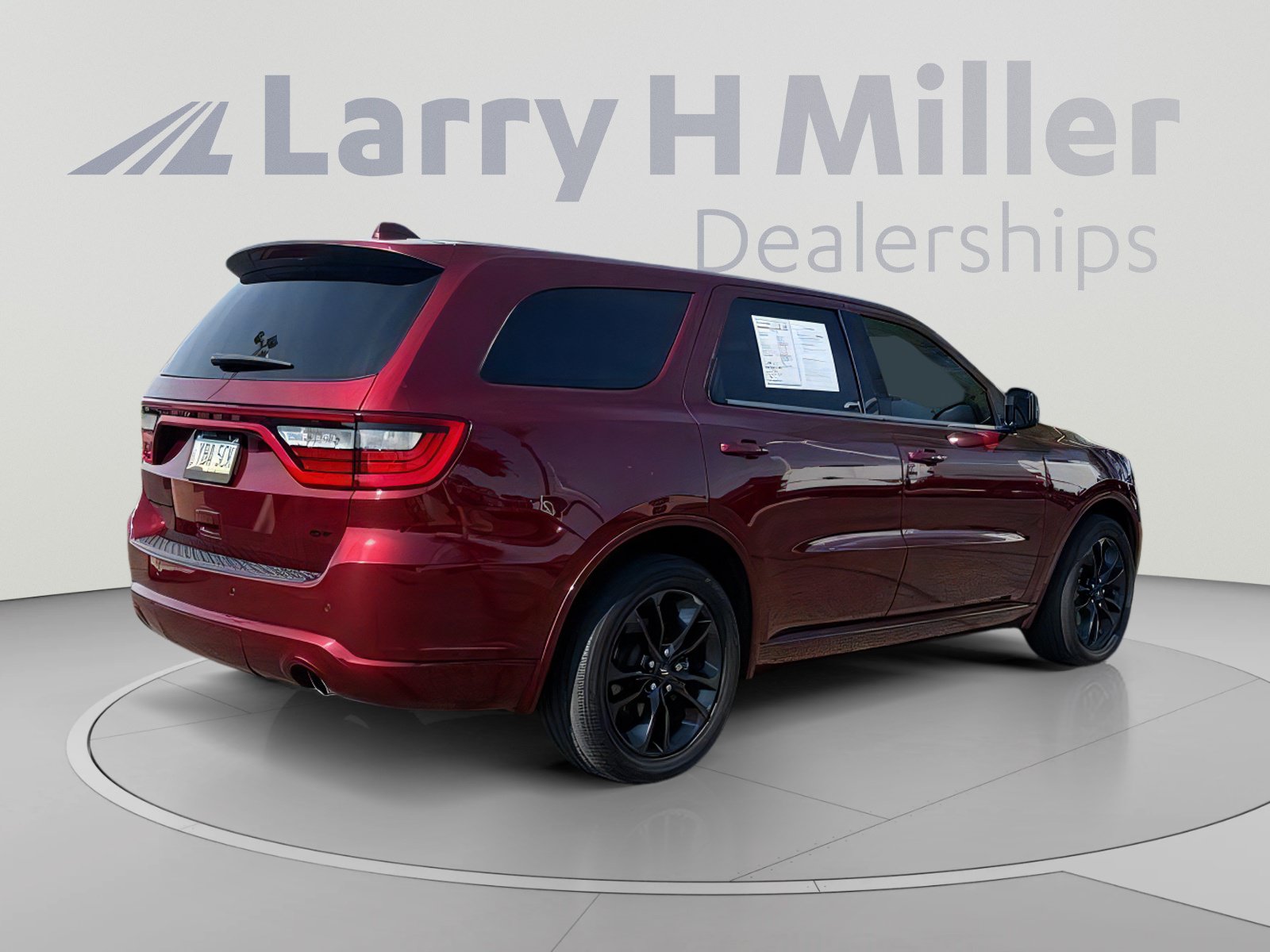 Used 2022 Dodge Durango GT w/ Blacktop Package RWD image 7