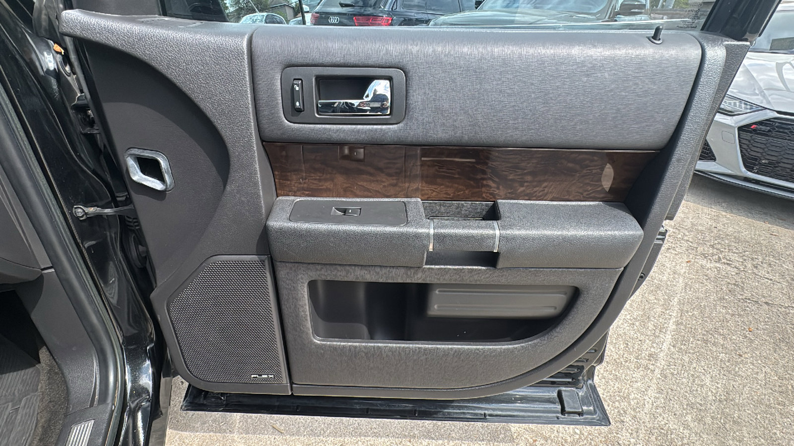 Used 2014 Ford Flex Limited image 29