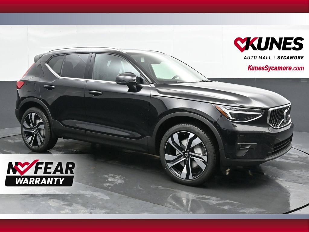 Used 2025 Volvo XC40 B5 Ultra w/ Climate Package AWD/4WD image 1