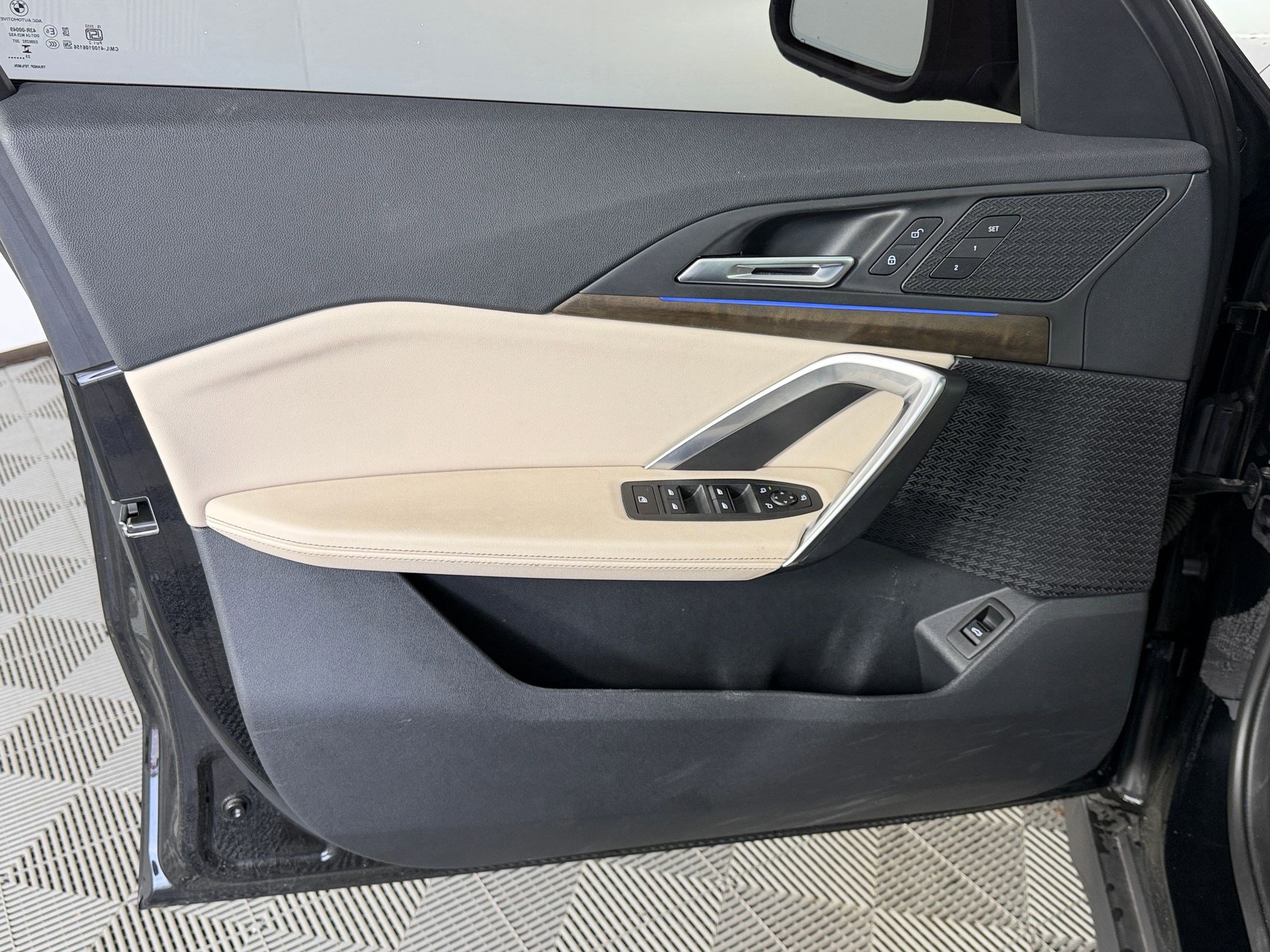 Certified 2023 BMW X1 xDrive28i w/ Convenience Package AWD/4WD image 12