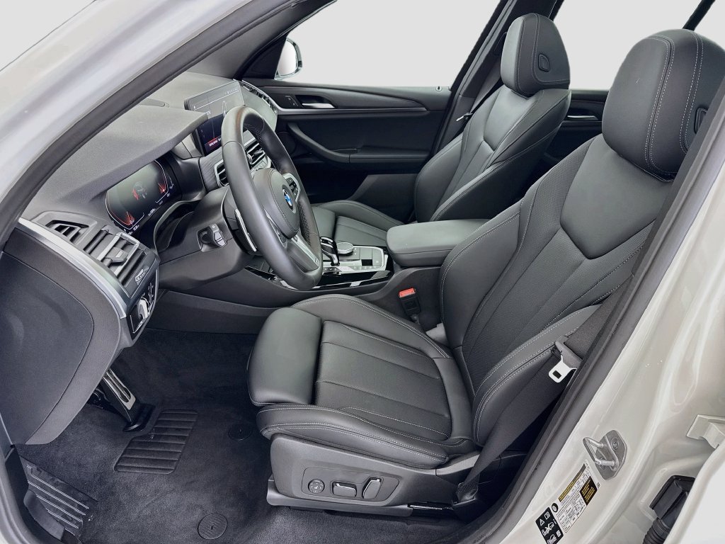 Certified 2024 BMW X3 xDrive30i w/ Premium Package AWD/4WD image 18