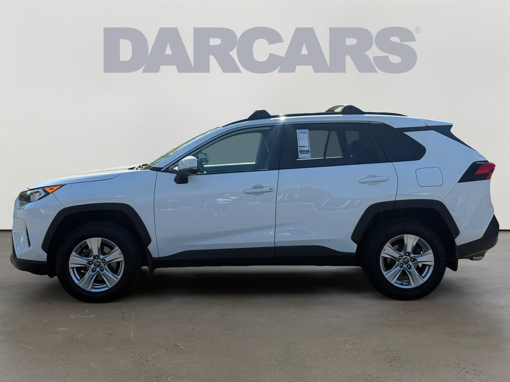 Used 2021 Toyota RAV4 XLE w/ Convenience Package AWD/4WD image 4