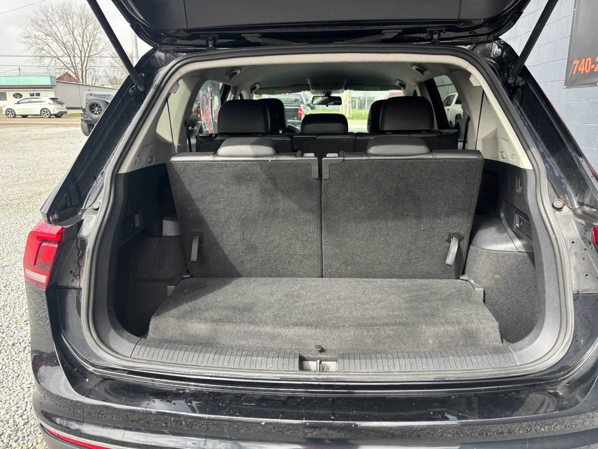 Used 2021 Volkswagen Tiguan S FWD image 5