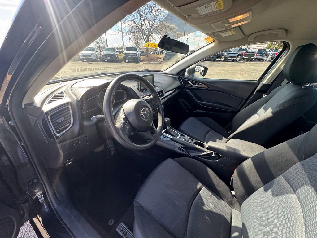 Used 2016 MAZDA MAZDA3 i Sport image 12