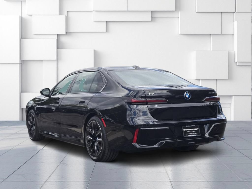 New 2026 BMW i7 xDrive60 AWD/4WD image 7