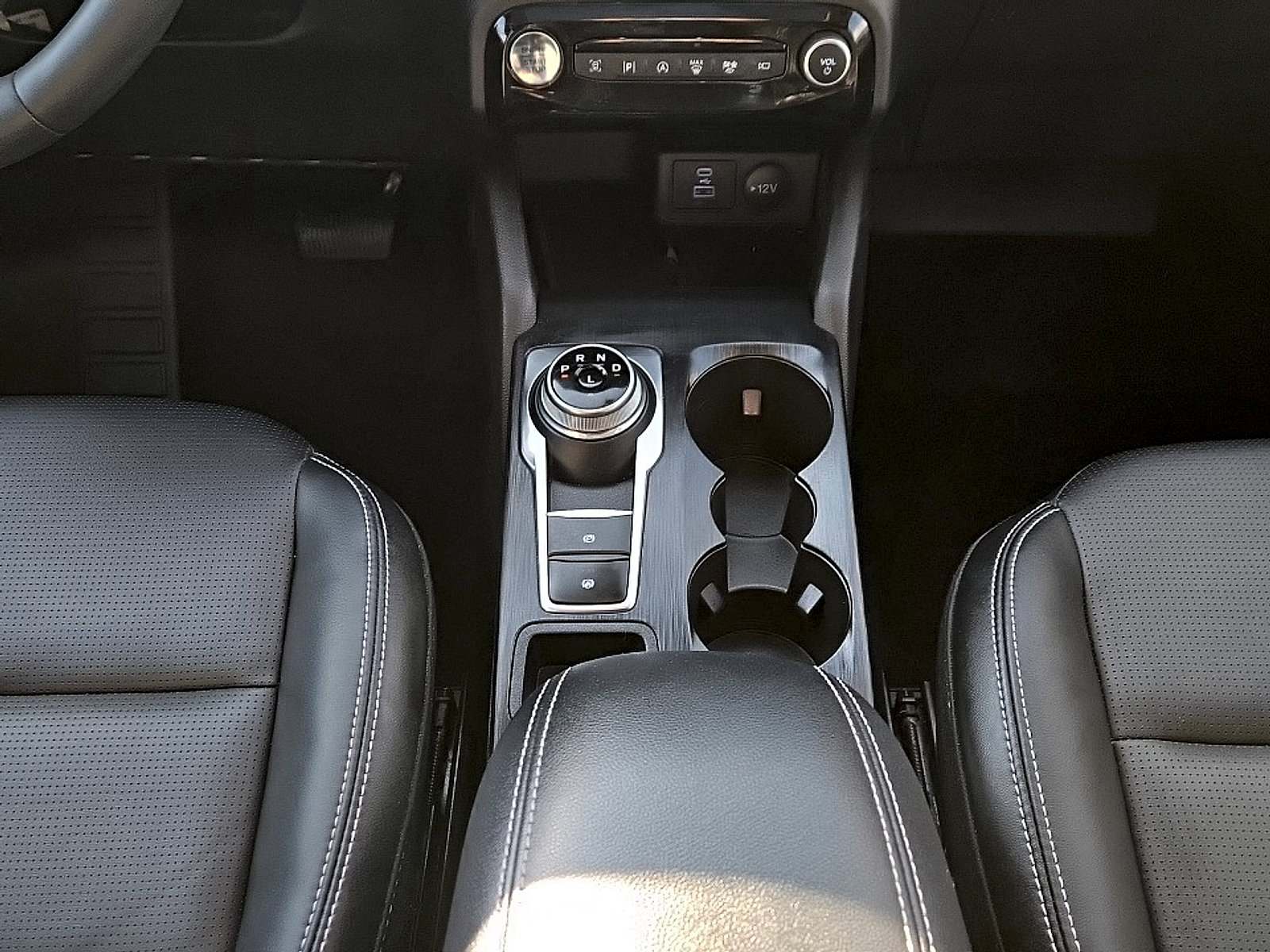 Certified 2023 Ford Escape Platinum AWD/4WD image 20