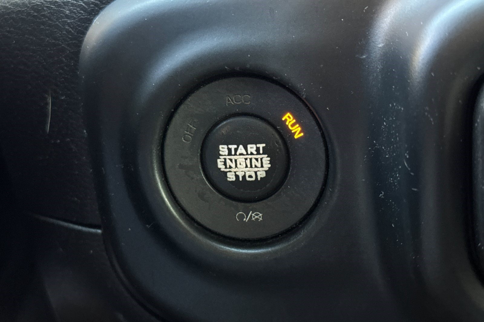 Used 2018 Jeep Wrangler Unlimited Rubicon AWD/4WD image 17