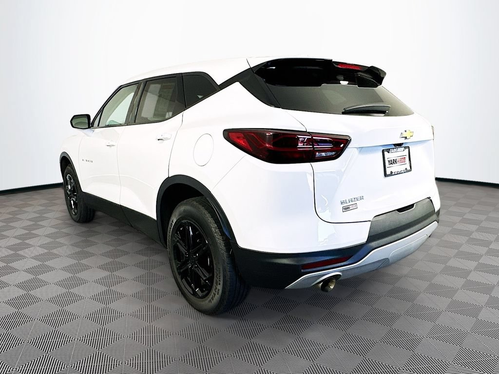 Used 2023 Chevrolet Blazer LT FWD image 7