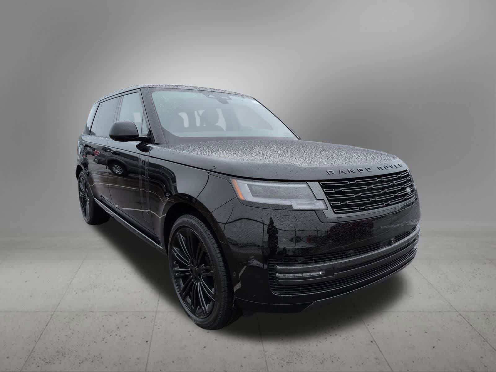 New 2026 Land Rover Range Rover Long Wheelbase SE AWD/4WD image 8