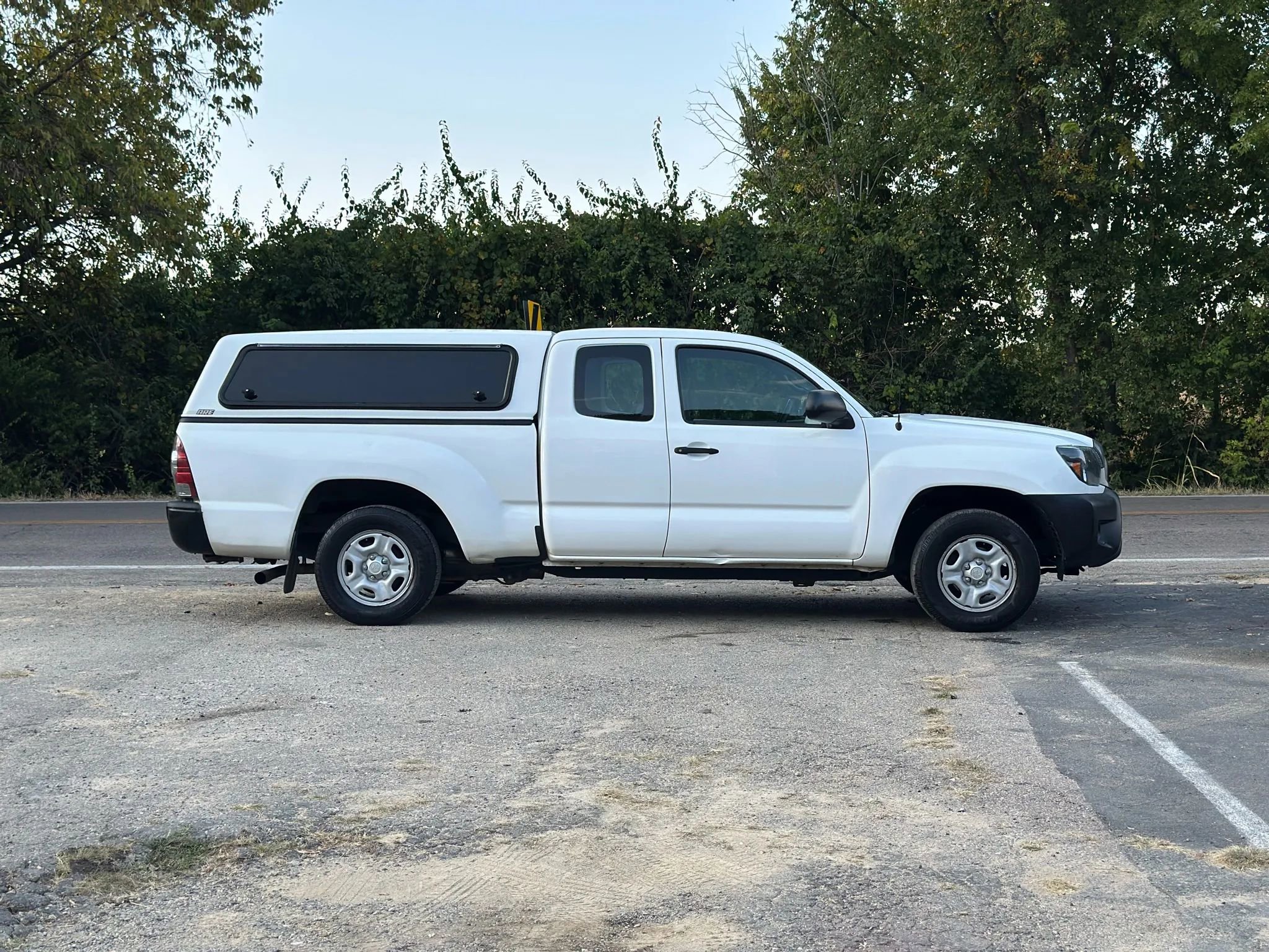 Used 2015 Toyota Tacoma 2WD Access Cab image 5