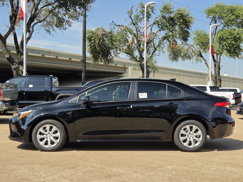 New 2027 Toyota Corolla LE FWD image 6