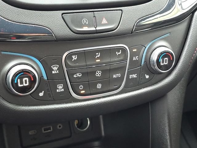 Used 2022 Chevrolet Equinox RS w/ LPO, Floor Liner Package FWD image 32