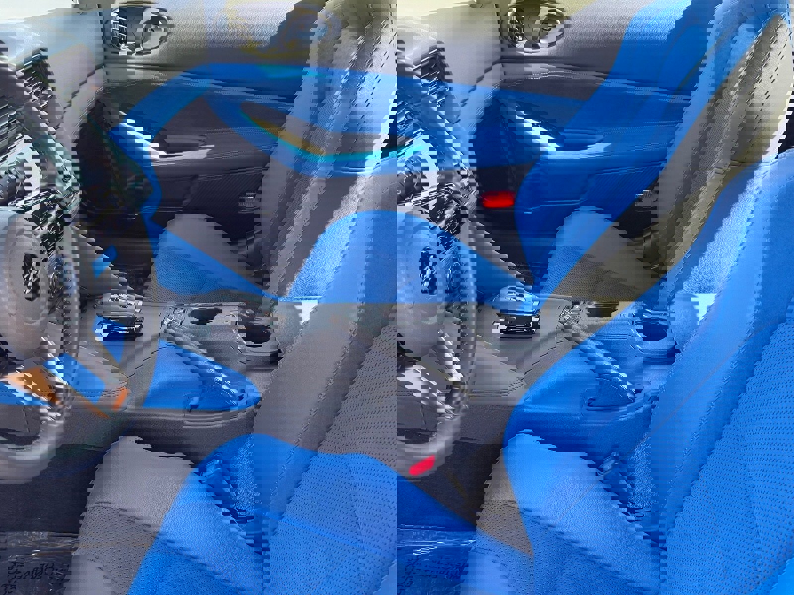 Certified 2024 Nissan Z Performance w/ Floor Mat Package image 16