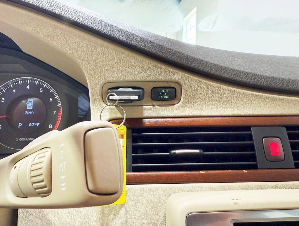 Used 2008 Volvo S80 3.2 image 13