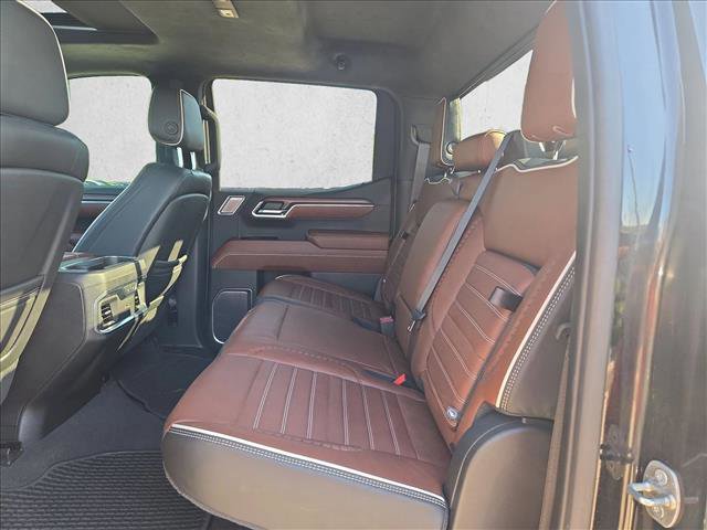 Used 2023 GMC Sierra 1500 Denali Ultimate AWD/4WD image 18