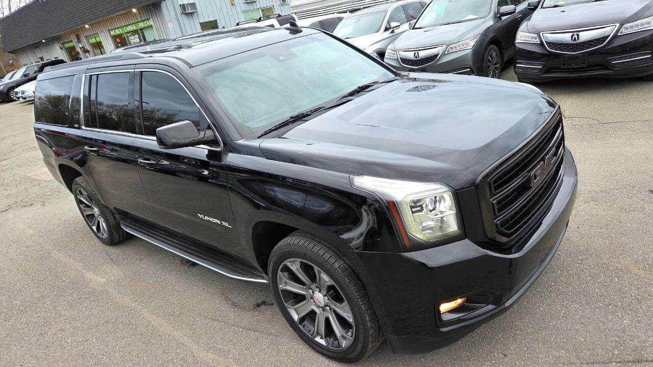 Used 2016 GMC Yukon XL SLT w/ Open Road Package AWD/4WD image 19