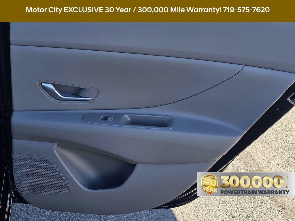 New 2026 Hyundai Elantra SE w/ Cargo Package FWD image 32