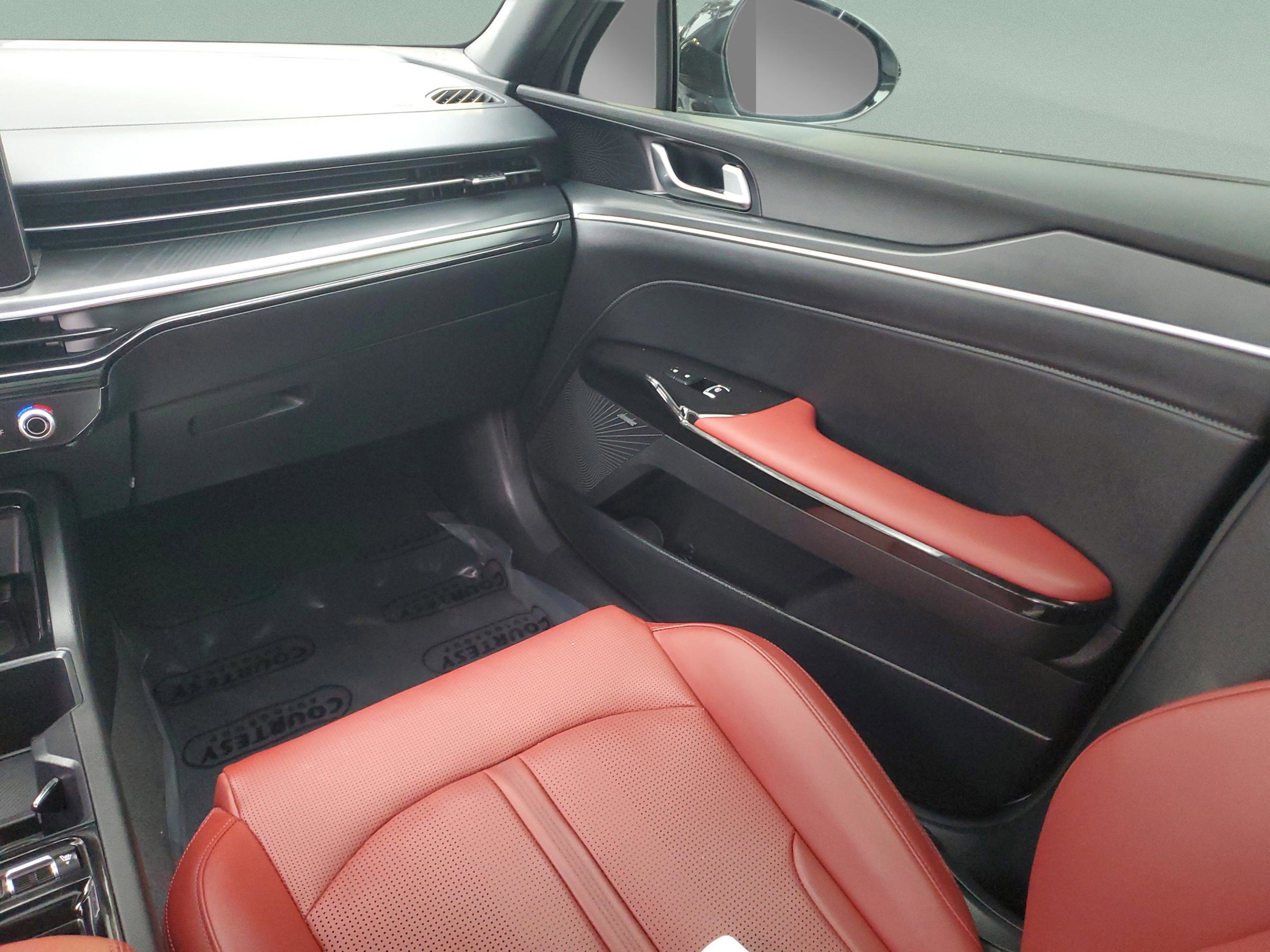 Certified 2025 Kia K5 GT-Line w/ GT-Line Premium Package image 16