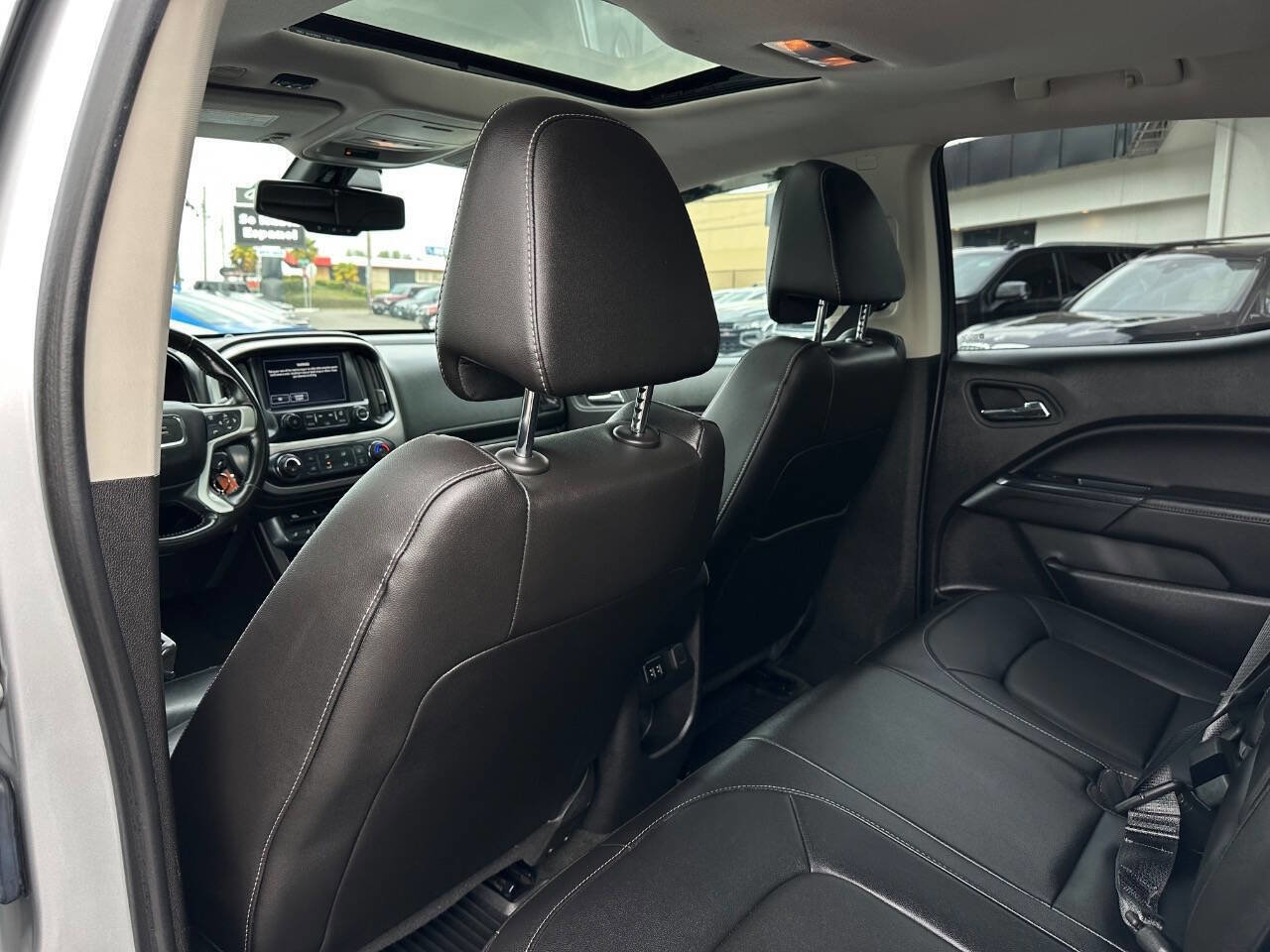 Used 2016 GMC Canyon SLT AWD/4WD image 28