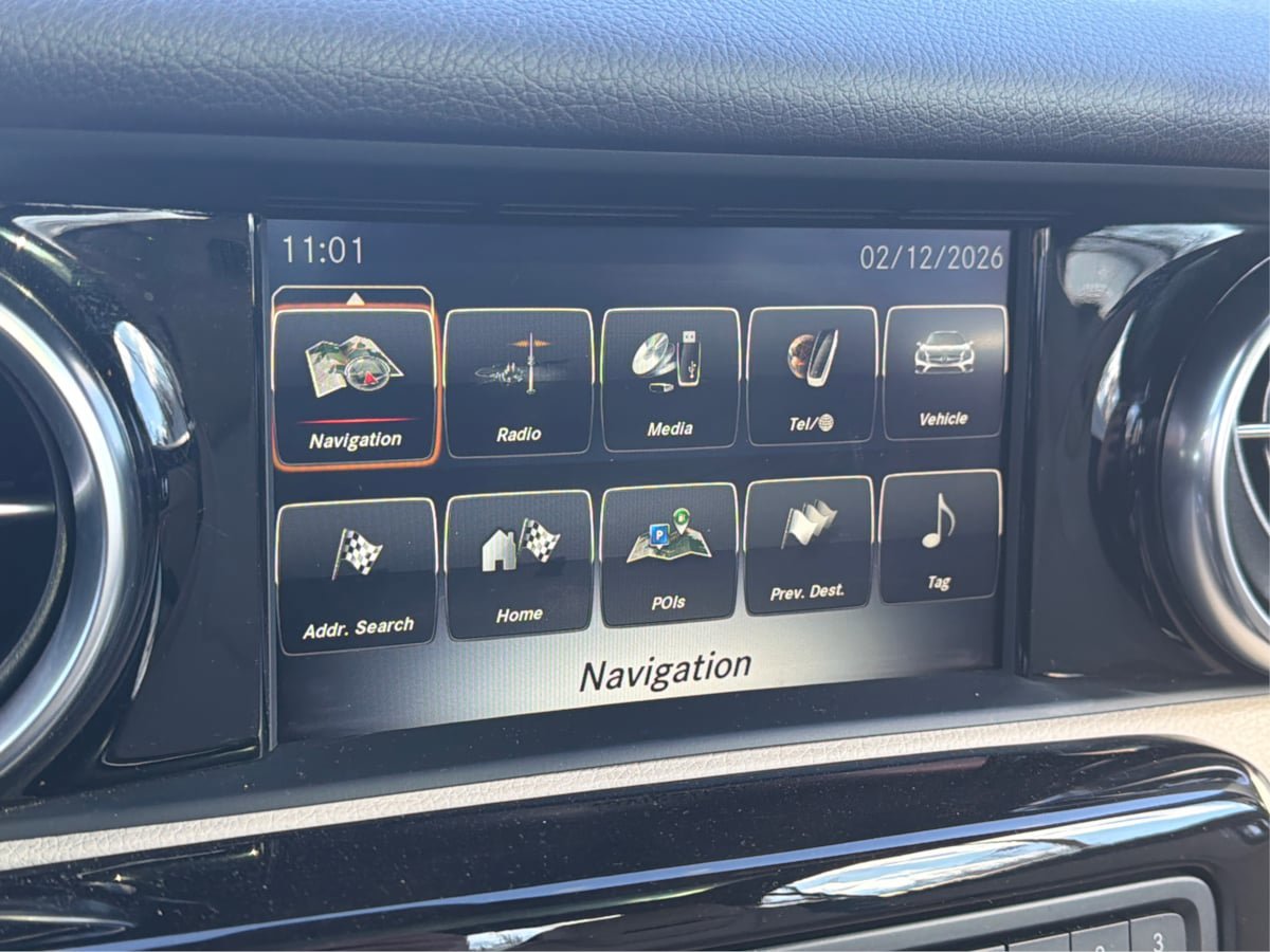 Used 2020 Mercedes-Benz SLC 300 w/ Premium Package image 18