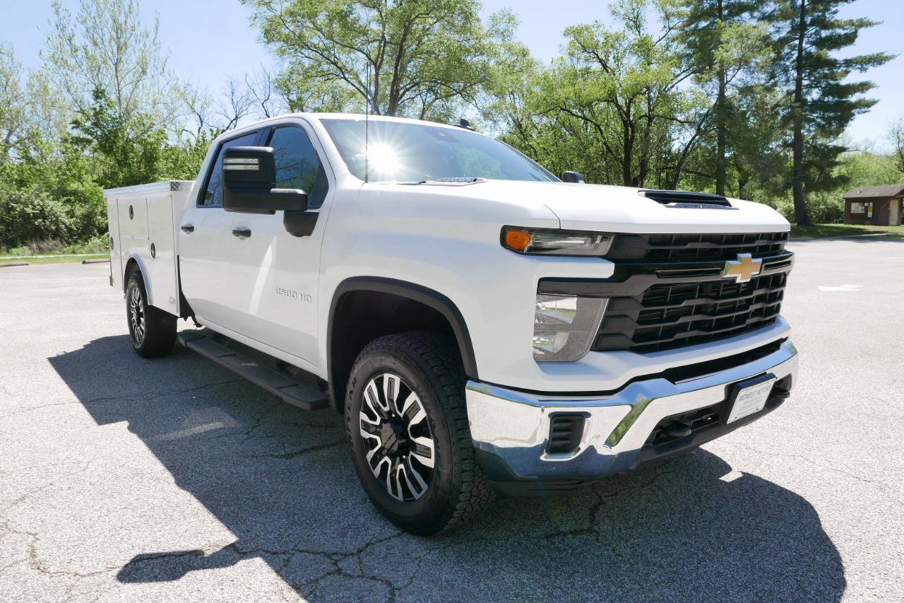 Used 2024 Chevrolet Silverado 2500 W/T w/ WT Convenience Package image 4