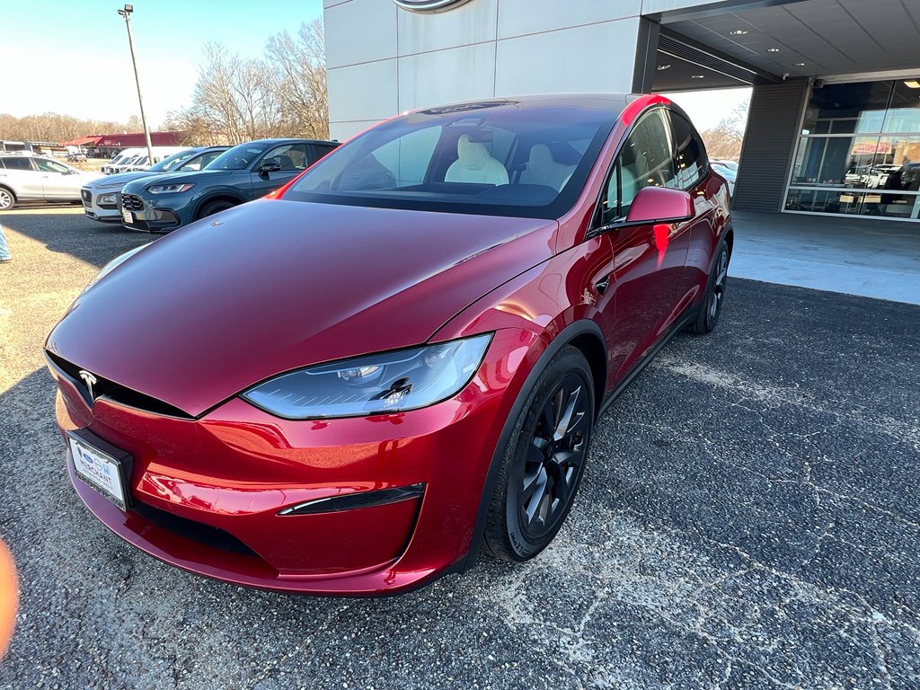 Used 2024 Tesla Model X image 5