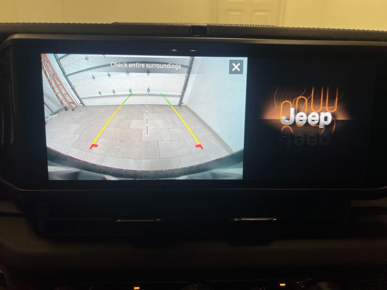 Used 2025 Jeep Wrangler Unlimited Sahara image 46