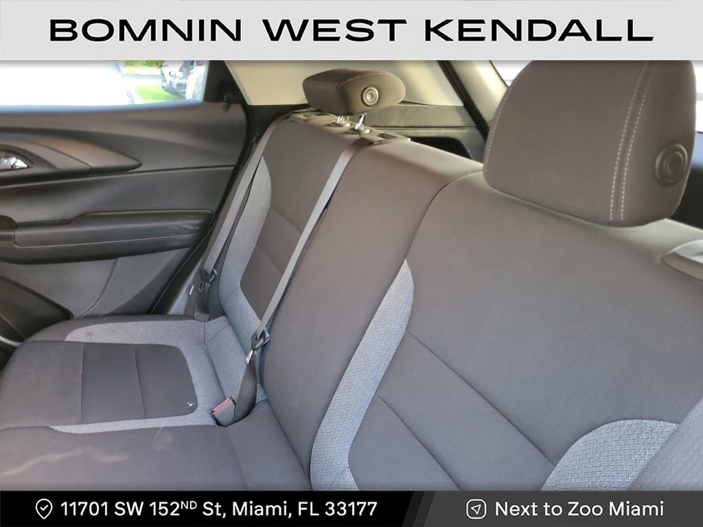 Used 2022 Chevrolet TrailBlazer LT image 11