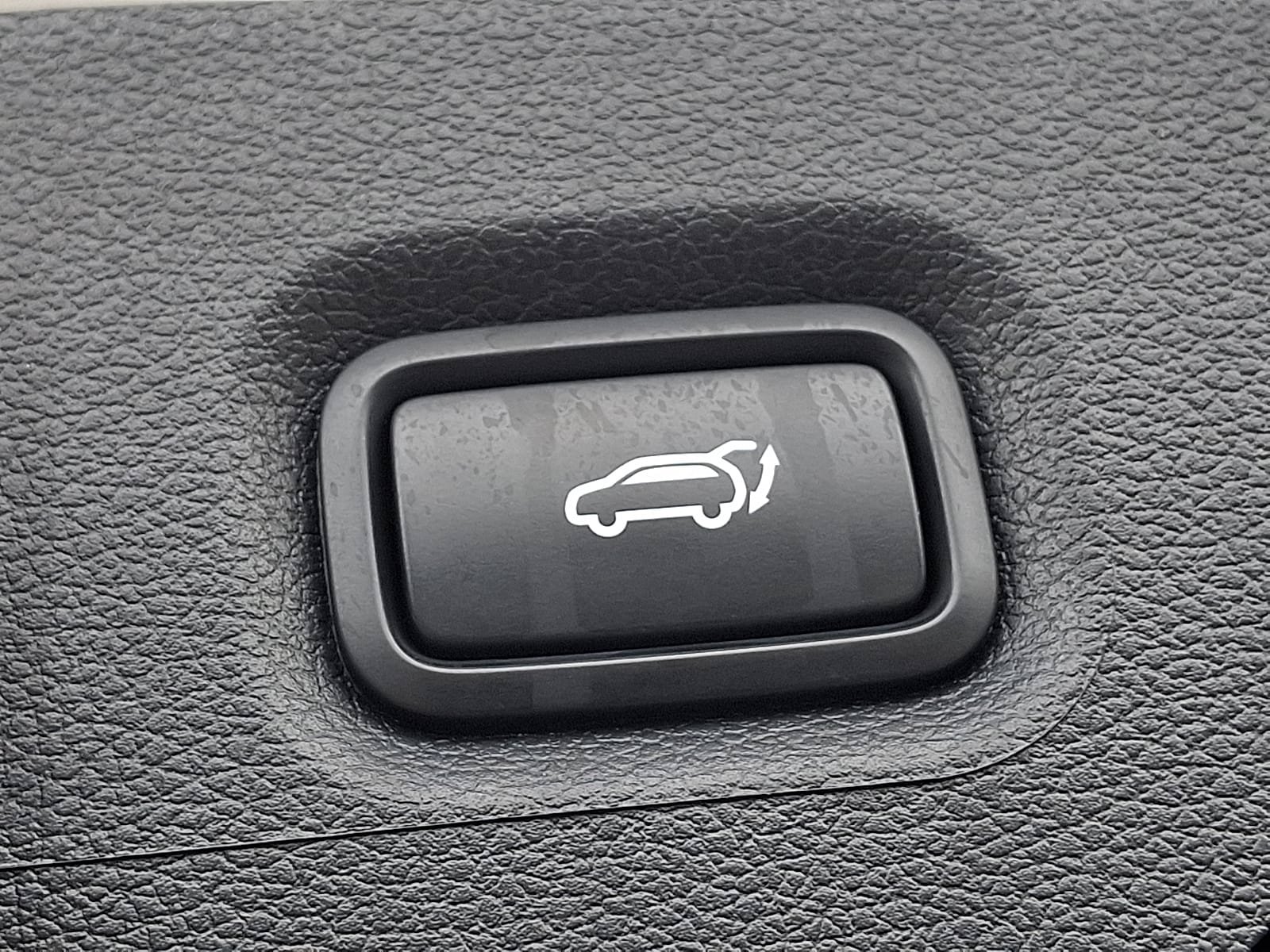 Certified 2023 Hyundai Santa Fe Limited AWD/4WD image 33