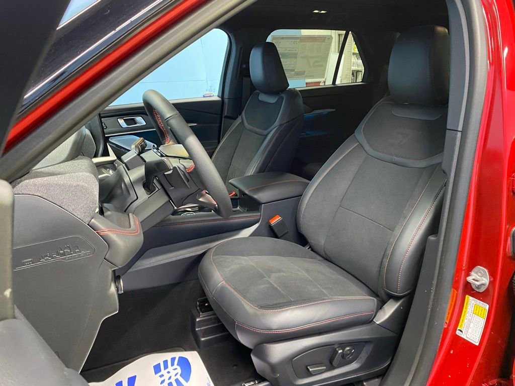 New 2026 Ford Explorer ST w/ Sun And Sound Package image 14