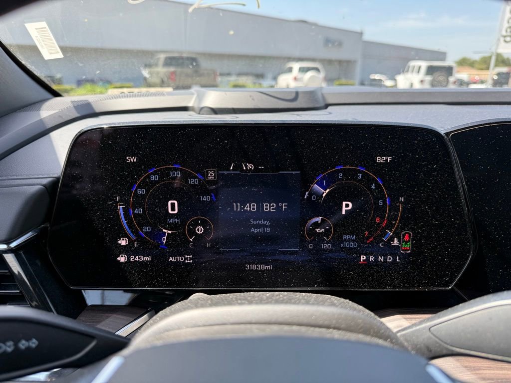 Used 2025 Chevrolet Tahoe LT AWD/4WD image 10
