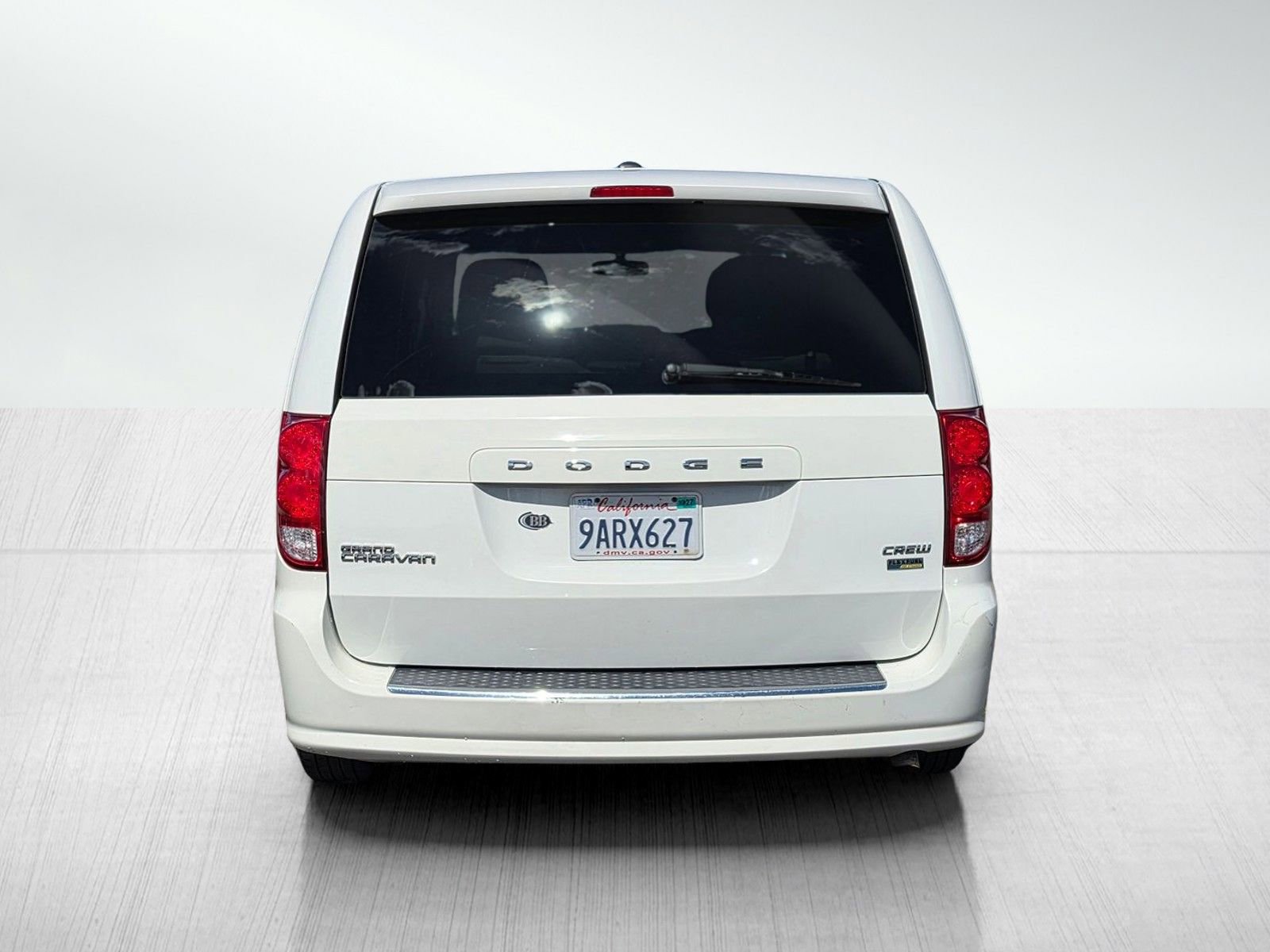 Used 2012 Dodge Grand Caravan Crew FWD image 6