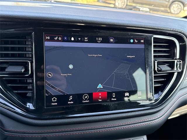 Used 2025 Dodge Durango GT image 24