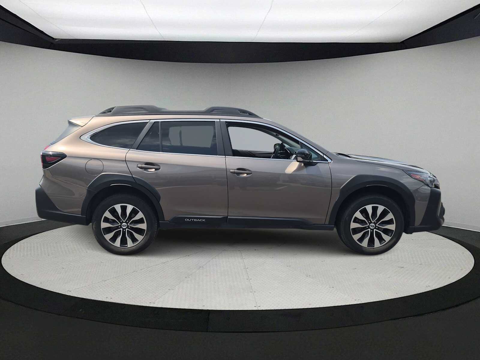 Certified 2024 Subaru Outback Limited XT AWD/4WD image 9