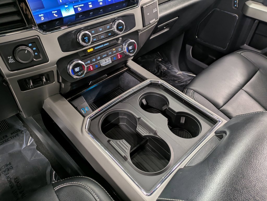 Used 2022 Ford F250 Lariat w/ Chrome Package image 13