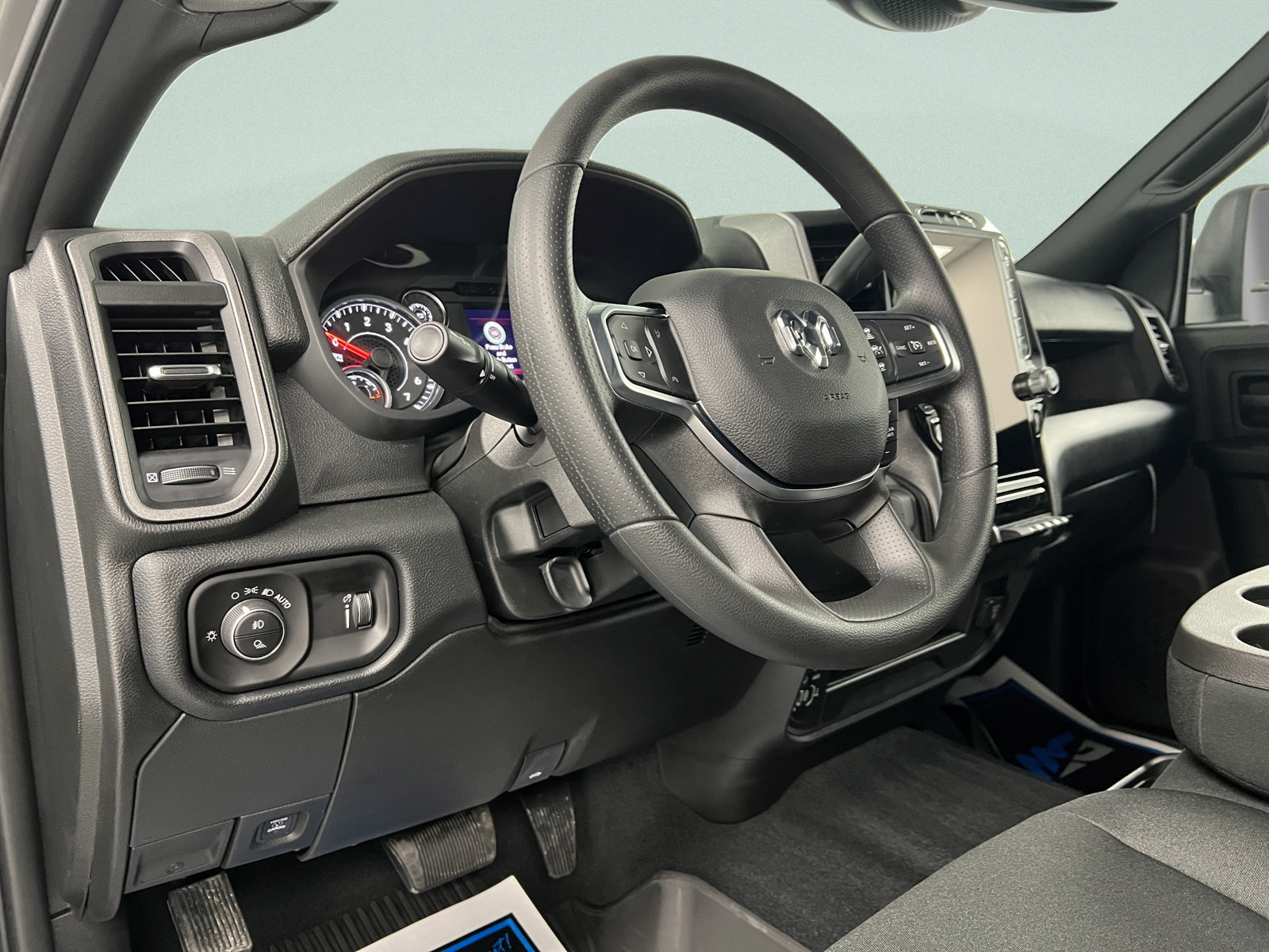 New 2027 RAM 2500 Tradesman AWD/4WD image 12