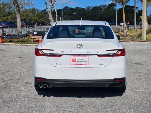 Used 2025 Toyota Camry SE w/ Convenience Package image 7