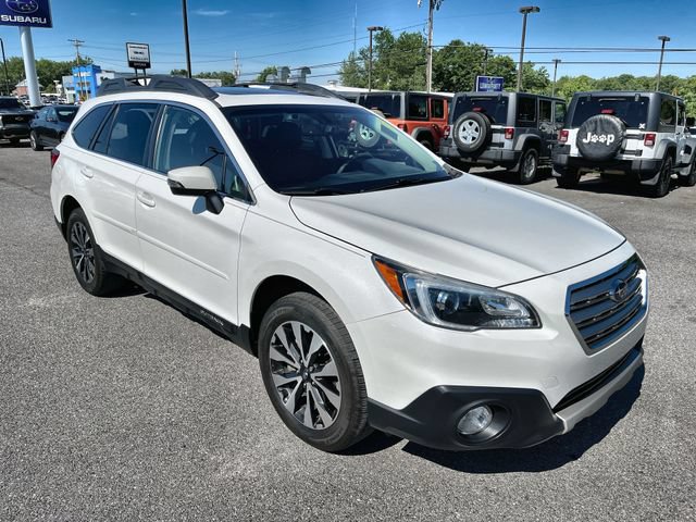 Used 2017 Subaru Outback 2.5i Limited AWD/4WD image 11