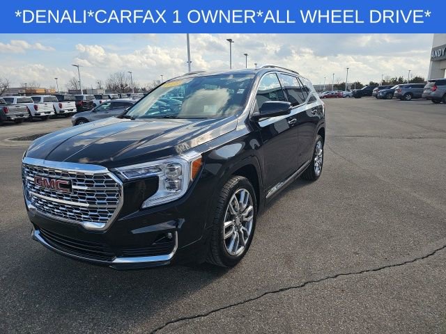 Used 2023 GMC Terrain Denali image 8
