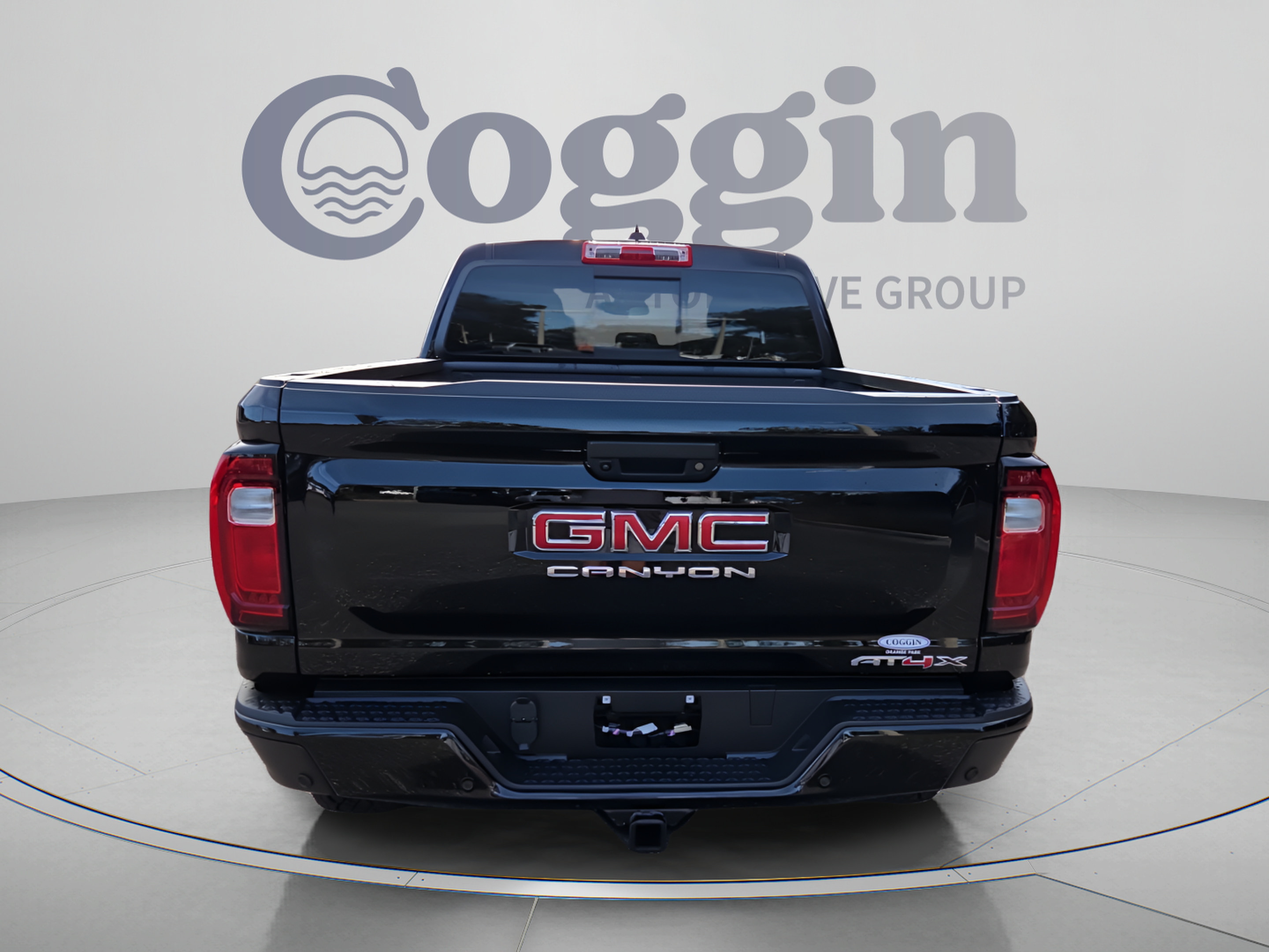 Used 2026 GMC Canyon AT4X AWD/4WD image 4