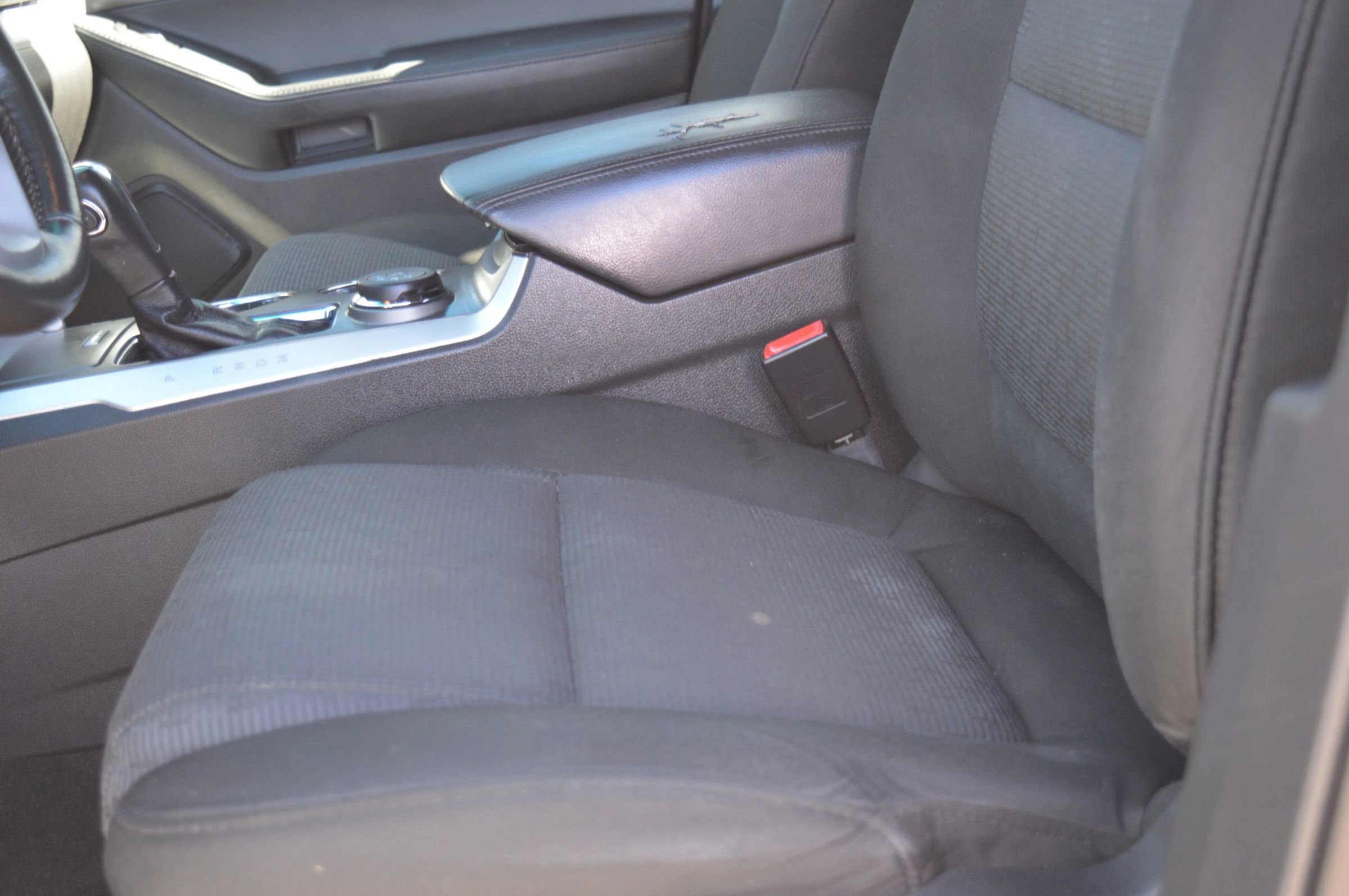 Used 2014 Ford Explorer XLT image 12