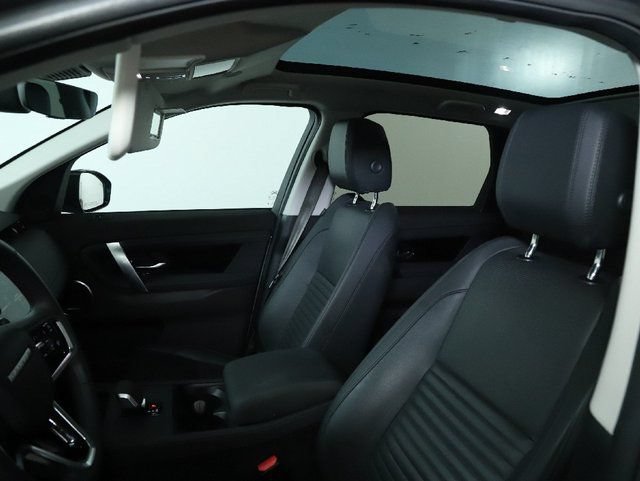 Used 2025 Land Rover Discovery Sport S AWD/4WD image 18
