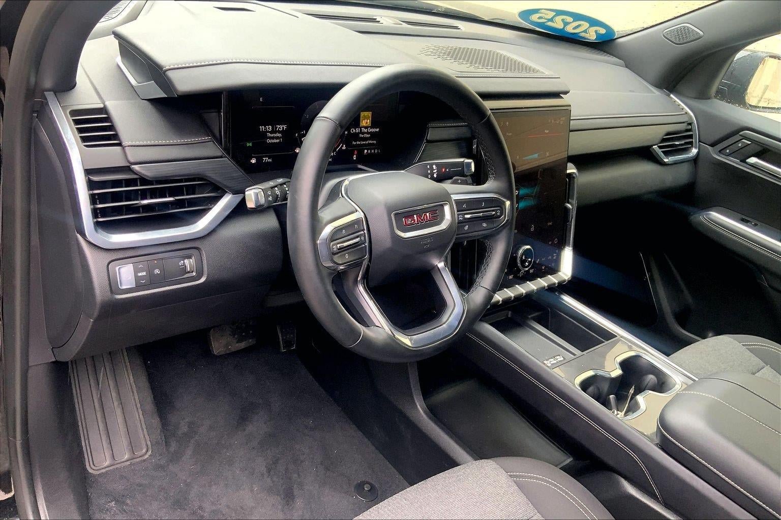 Used 2025 GMC Acadia Elevation FWD image 15